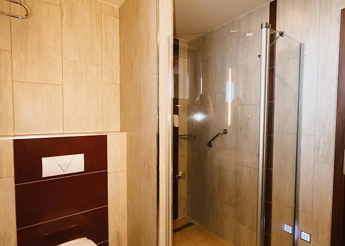 Makar Hotel Pětikostelí