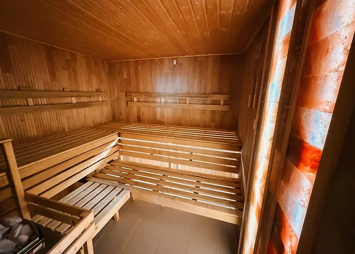 Makar 4* Pětikostelí